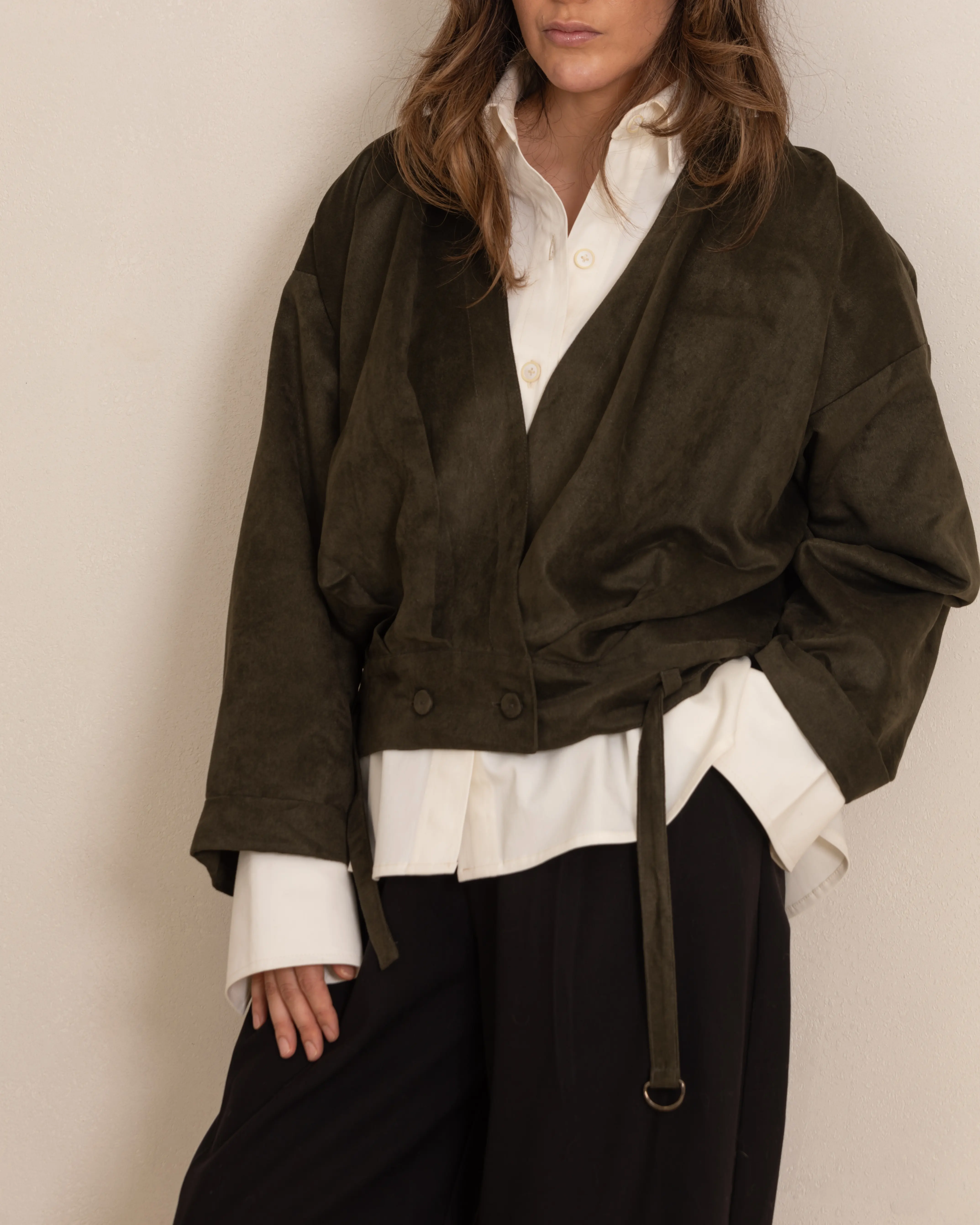 بامبر جير پيله دار با دکمه پارچه اي